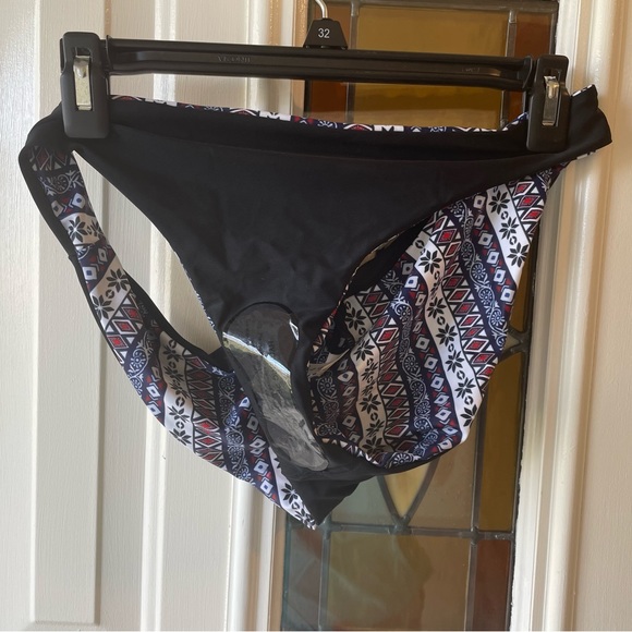 NWT Cupshe Bikini - Picture 3 of 6